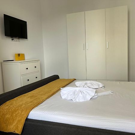Luxury Glam Apartments Iasi At Lazar Palas Екстер'єр фото