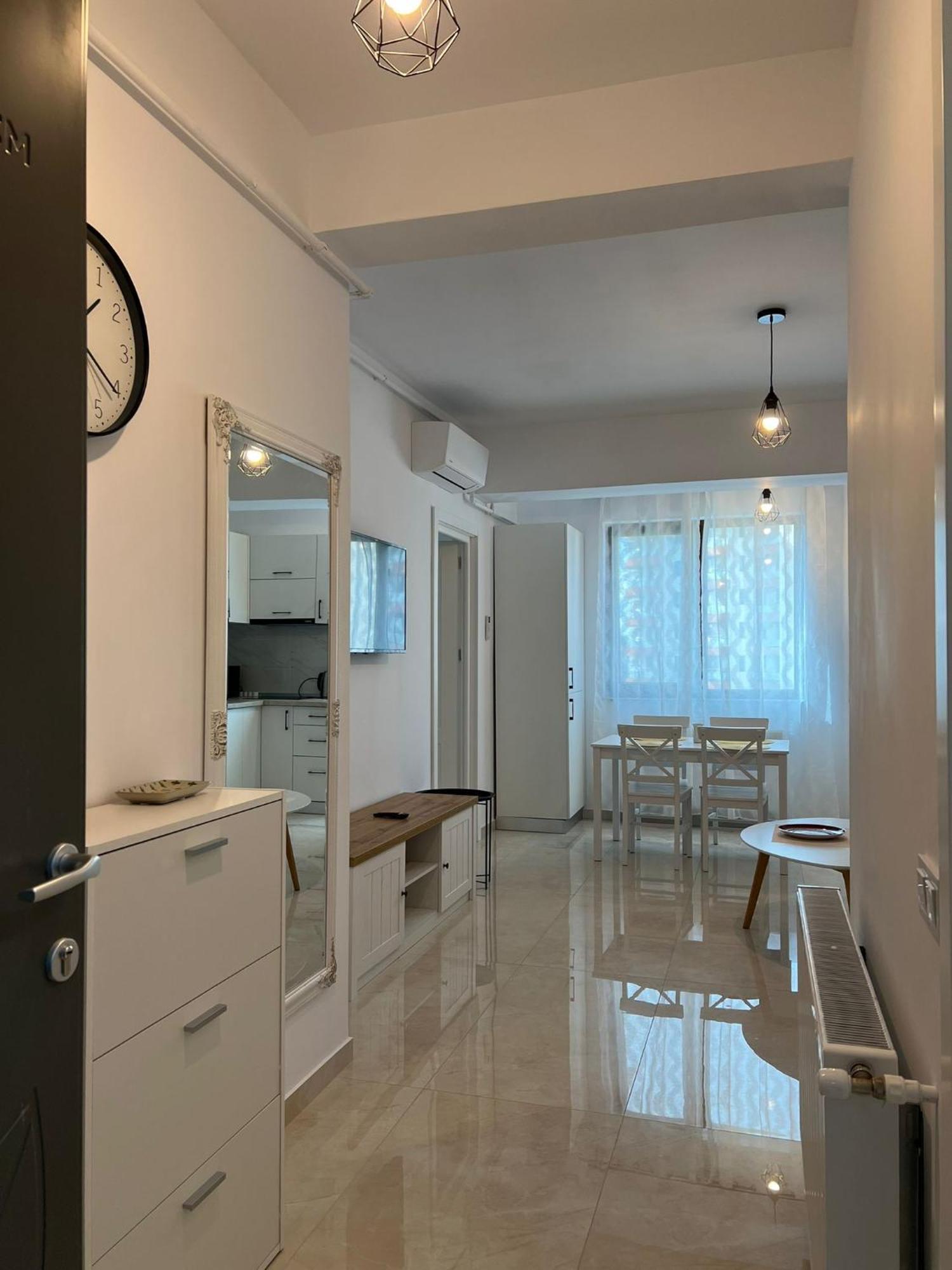 Luxury Glam Apartments Iasi At Lazar Palas Екстер'єр фото