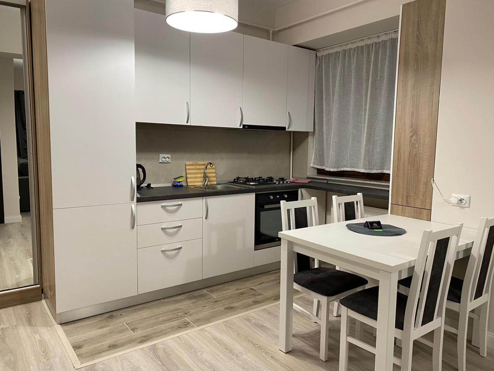 Luxury Glam Apartments Iasi At Lazar Palas Екстер'єр фото