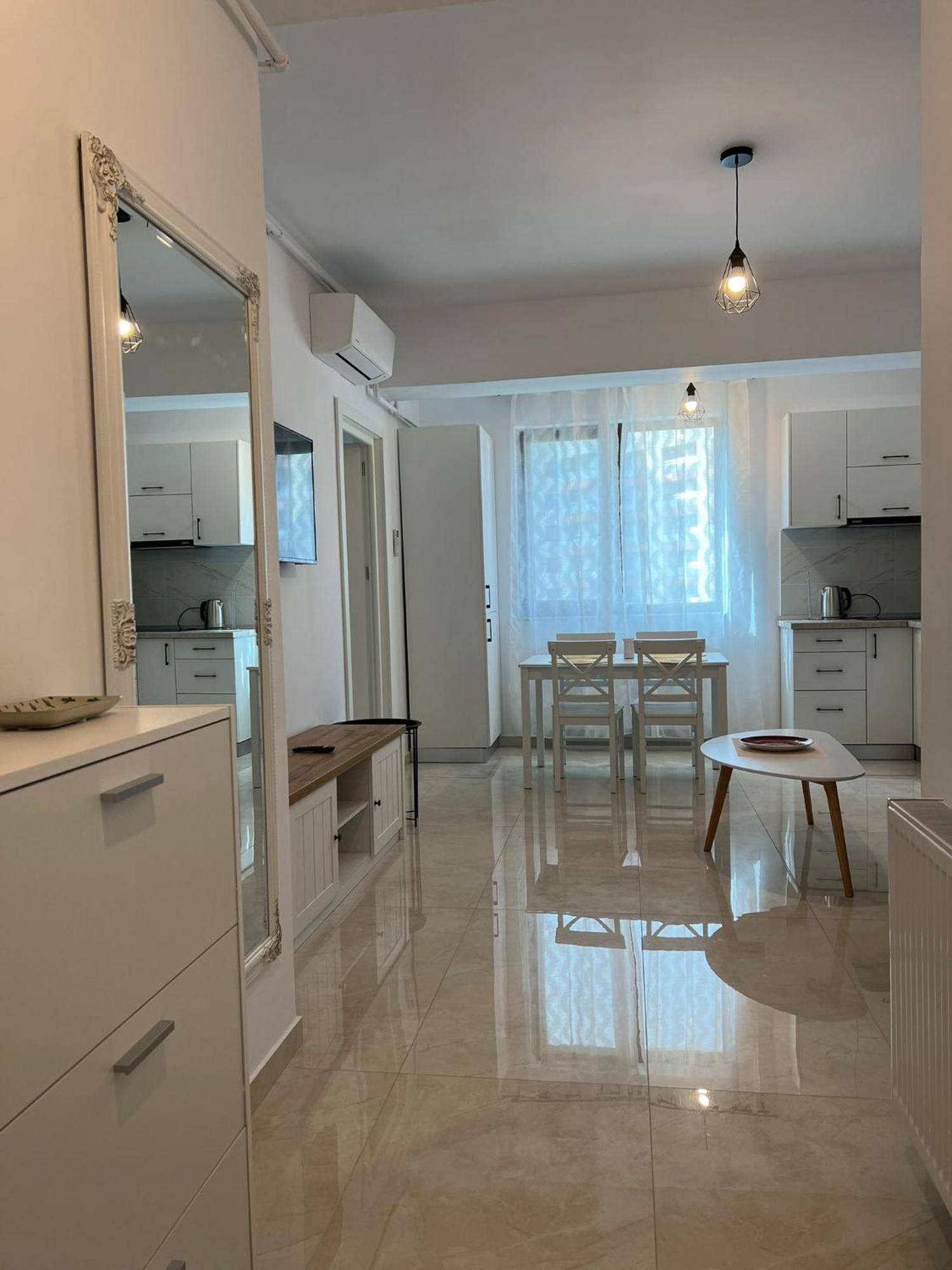 Luxury Glam Apartments Iasi At Lazar Palas Екстер'єр фото