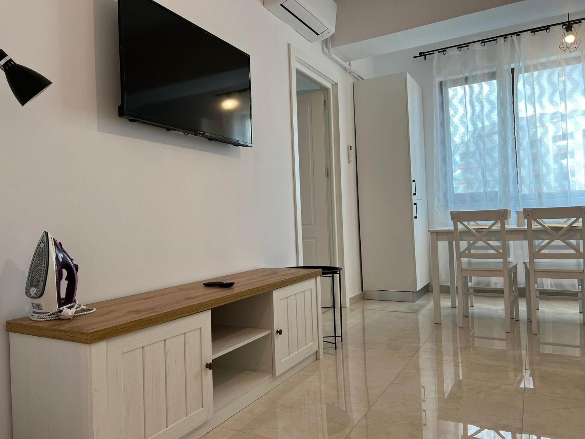 Luxury Glam Apartments Iasi At Lazar Palas Екстер'єр фото